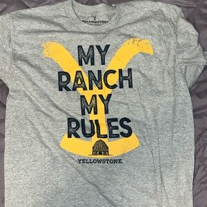 Yellowstone Dutton ranch paramount pictures tee shirt size medium